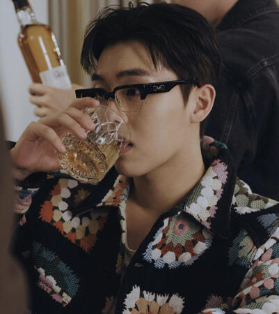 VIP: BLACKLINE ✦ 30k flexible WH — includes free paid services: pda + your name in bio + unlimited VN. only you.